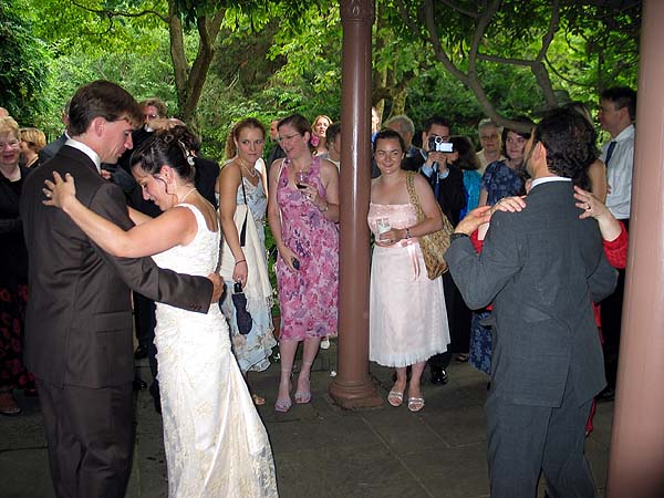 Anne and Matt's Wedding Day - August 17, 2003 - 06.JPG